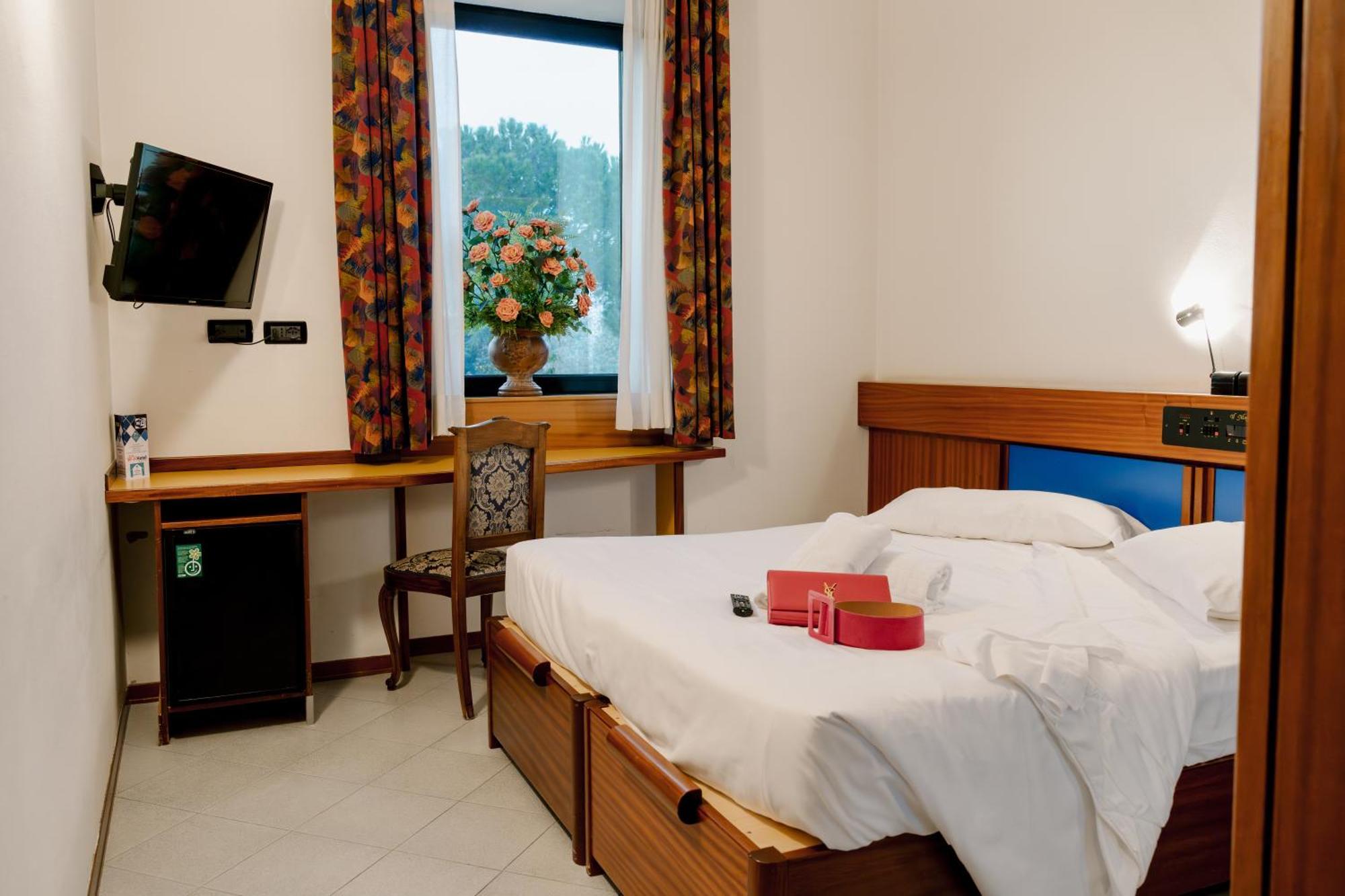 Hotel Il Maglio Imola Buitenkant foto